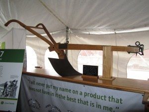 John Deere Plow Design